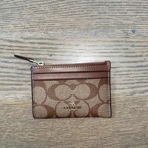 Coach Card Holder